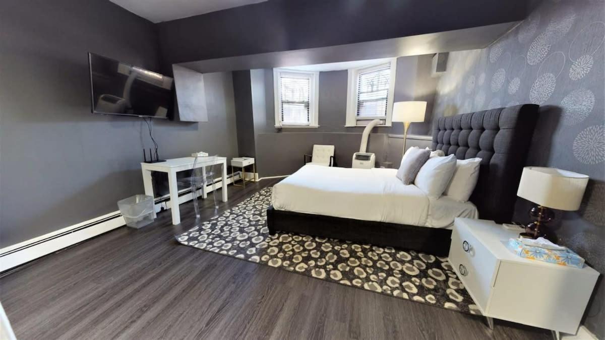 Lower Level Studios In Hip Bay Village บอสตัน ภายนอก รูปภาพ